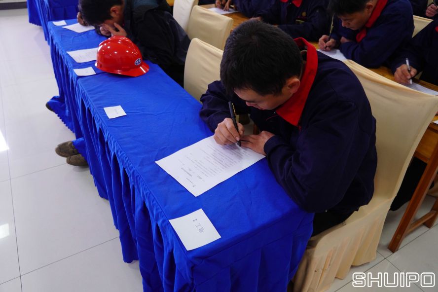 DSC03004.JPG DSC03004.JPG